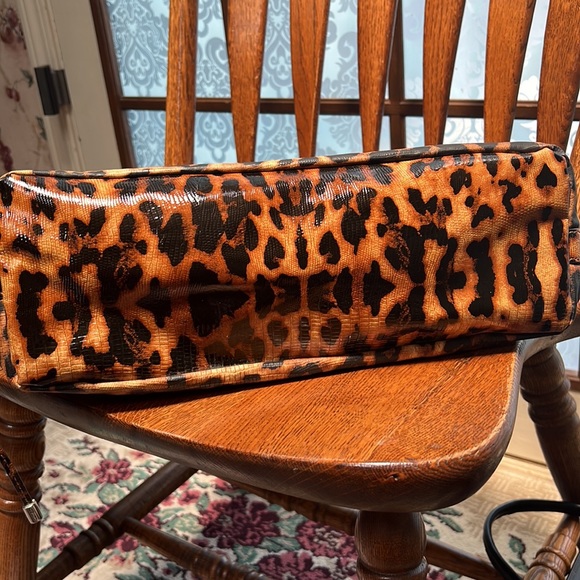 Guess leopard print bag in excellent condition - Picture 5 of 14